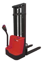 Apilador Transpalet Batería Fema 1500 Kg Alzada 1,6 Mts Fema